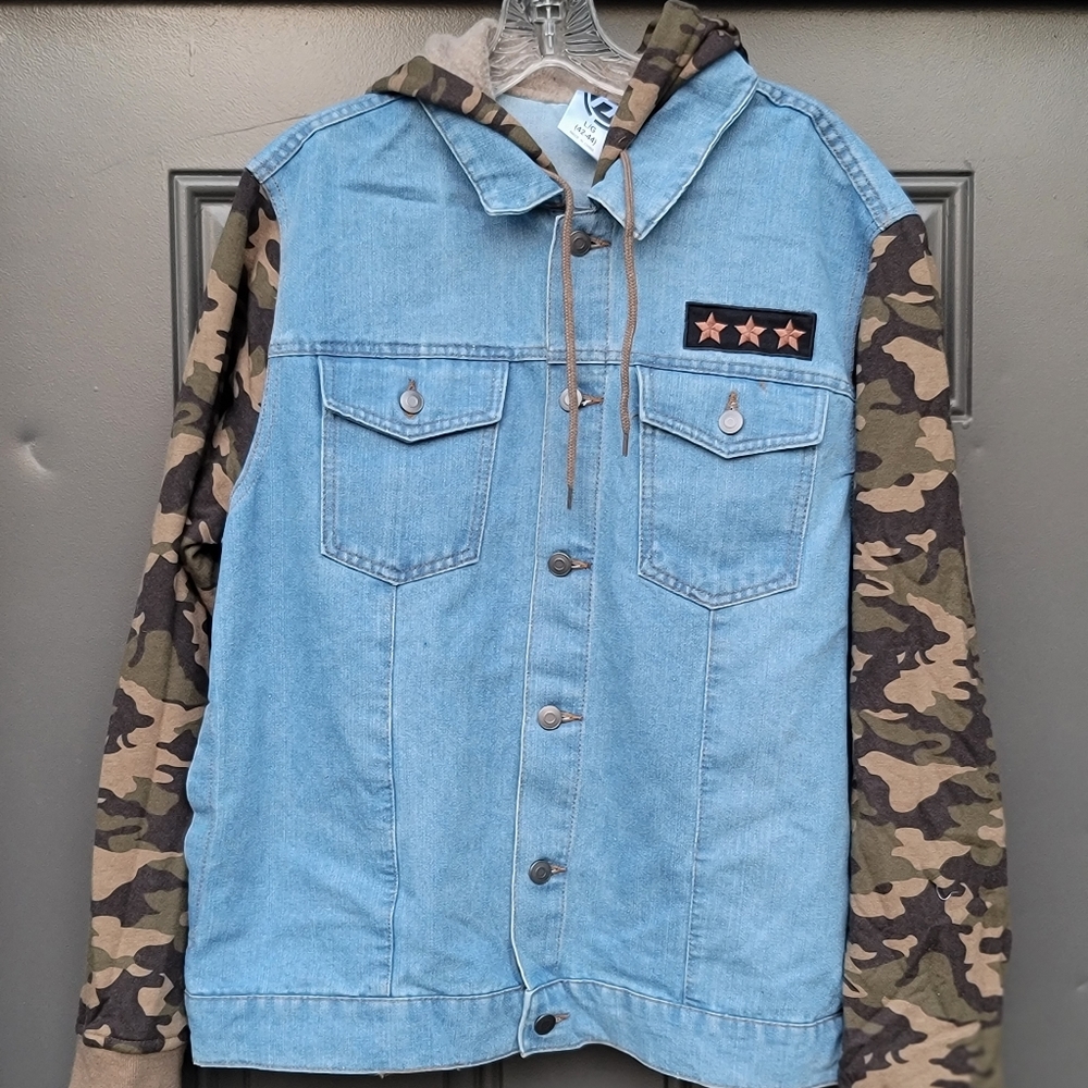 Camo Flag Hoodie Jacket - Picture 2 of 6
